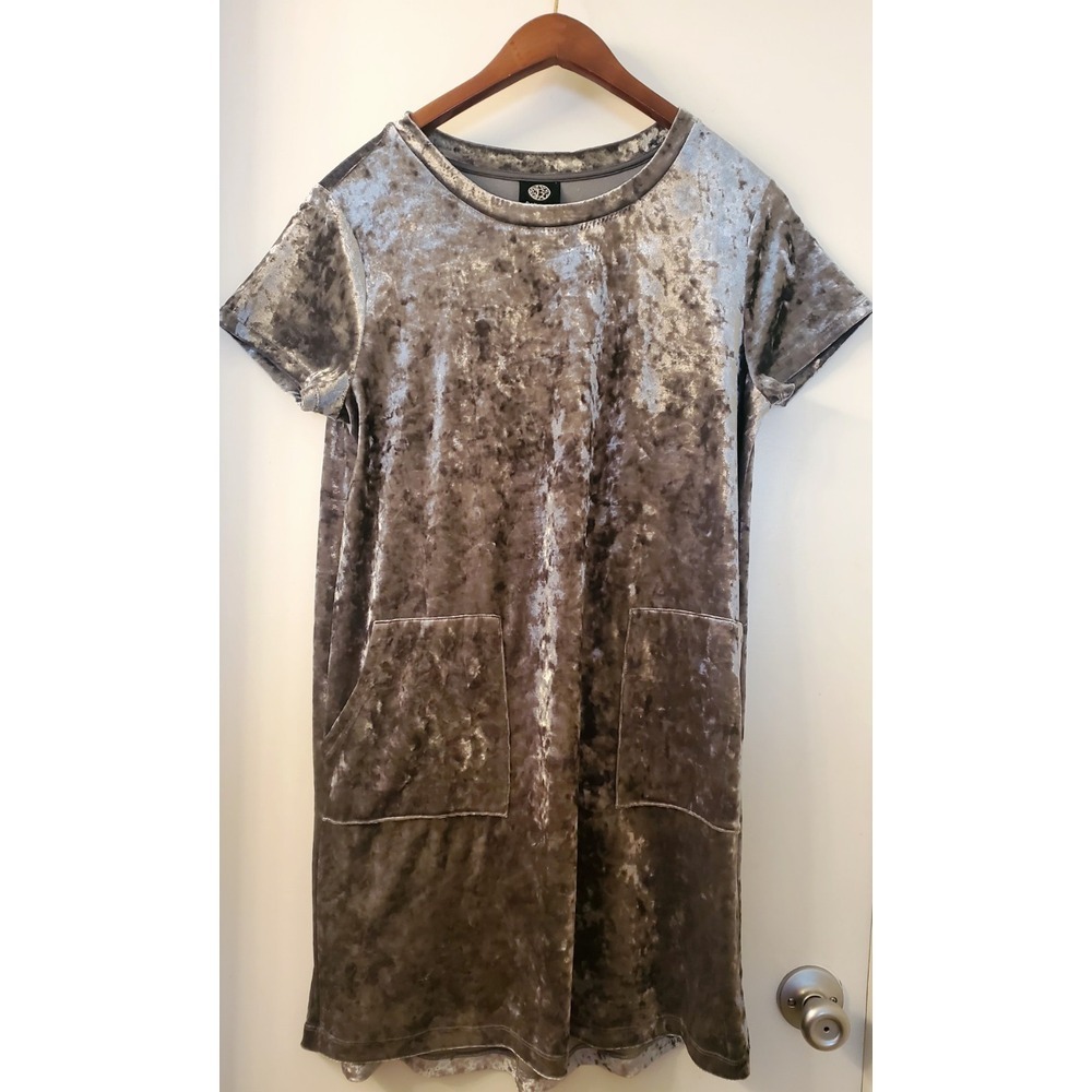 Bobeau Dress Grey Crushed Velvet Texture XL Short Sleeve Crew Neck Pocket Sheath